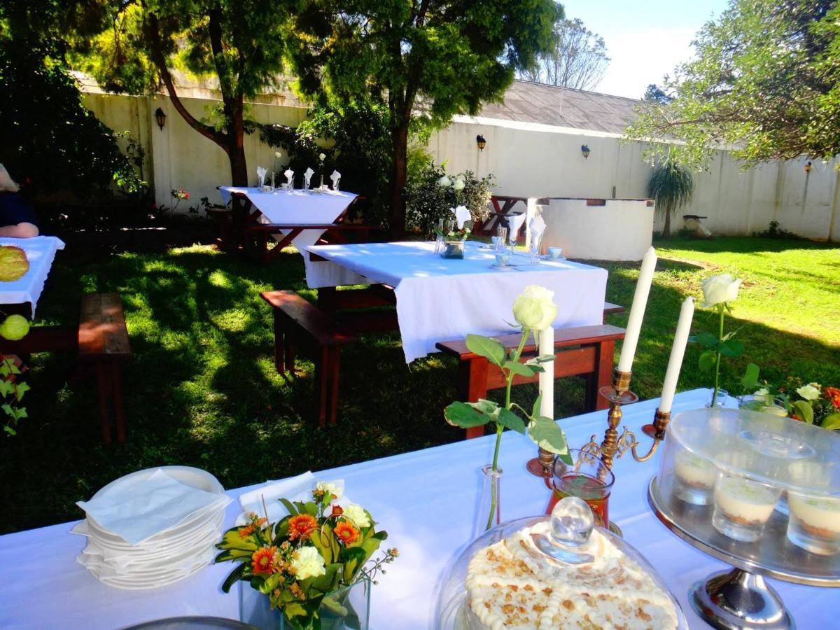 The Historic Pig And Whistle Inn Bathurst Ngoại thất bức ảnh